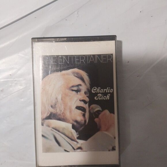 the entertainer By Charlie Rich Cassette - Picture 1 of 5
